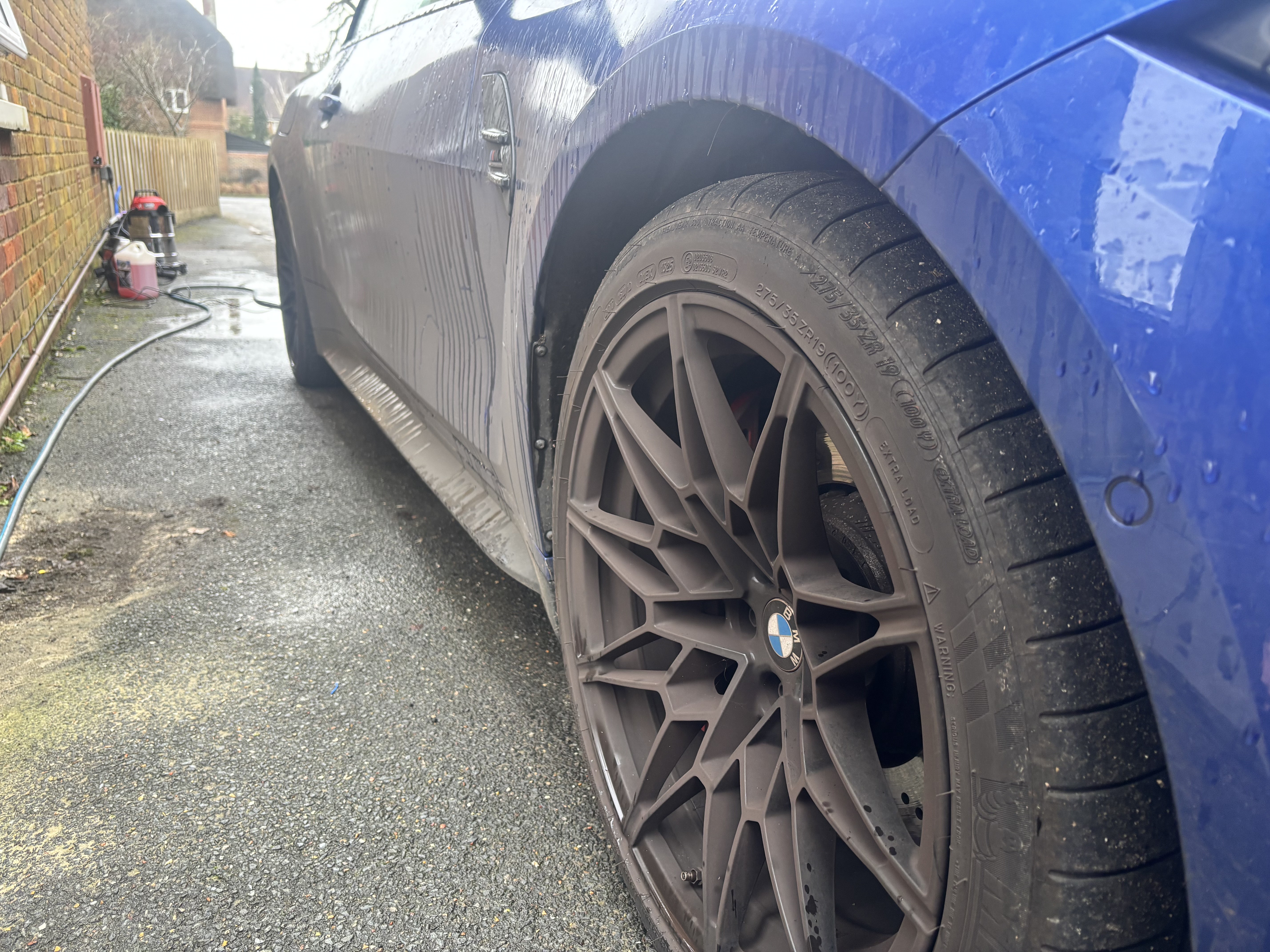 Mercedes GLE Front Detail